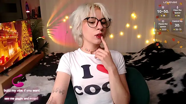  Moonlight t online show from 12-03-25, 08:56