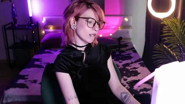  Moonlight t online show from 05-16-26, 06:54