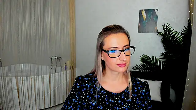 PassionGlow online show from 09-17-25, 03:30