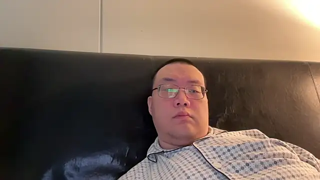 Snapshot of slaveasianboy chatting on 02-03-25, 08:35 slaveasianboy online show from 02-03-25, 08:35