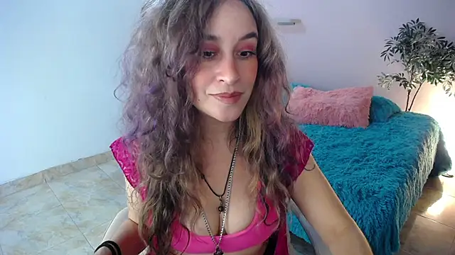 Snapshot of Paula_Paz chatting on 11-12-25, 02:50 Paula Paz online show from 11-12-25, 02:50