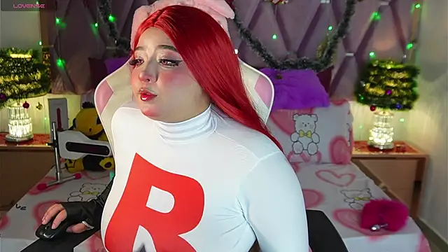 Snapshot of CharlotteMillers chatting on 12-21-24, 03:58 CharlotteMillers online show from 12-21-24, 03:58