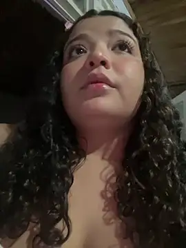 Snapshot of CharlotteMillers chatting on 10-10-25, 02:43 CharlotteMillers online show from 10-10-25, 02:43