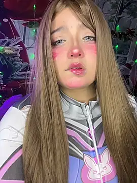 Snapshot of CharlotteMillers chatting on 11-18-25, 04:39 CharlotteMillers online show from 11-18-25, 04:39