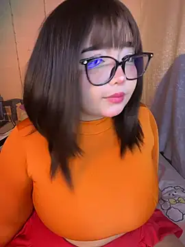 CharlotteMillers online show from 06-13-26, 10:57