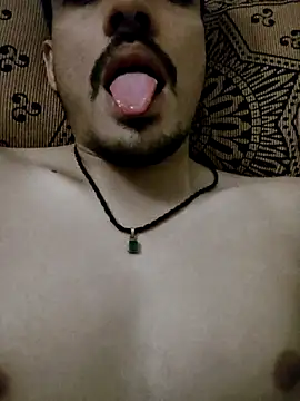 Lucifer21dragon online show from 10-23-25, 08:29