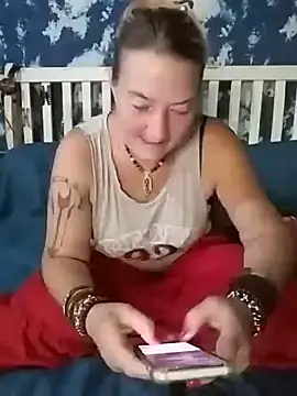 GingerKtm21 online show from 03-05-25, 05:08