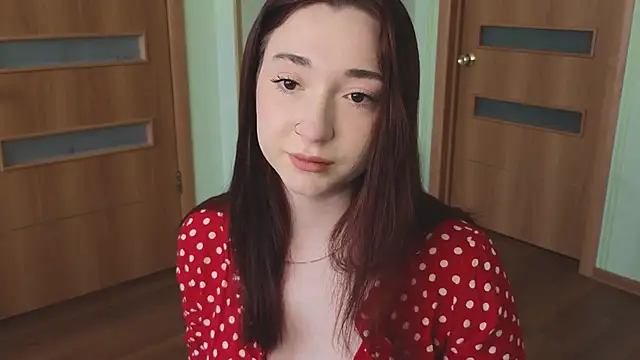 YasmineWest online show from 02-05-25, 08:11