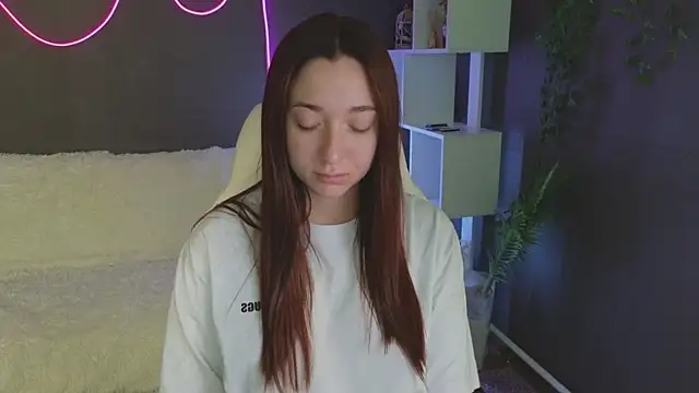 YasmineWest online show from 10-01-25, 01:22