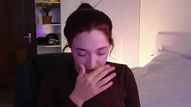 YasmineWest online show from 06-15-26, 02:36