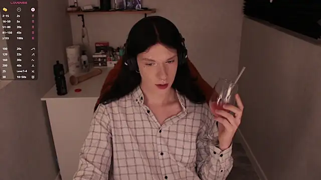 carthylovvve online show from 12-21-24, 04:46