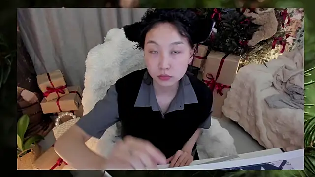 Minami 686 online show from 12-17-24, 01:39