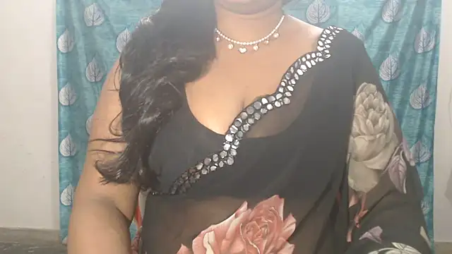 Snapshot of Sophia_your chatting on 05-09-26, 05:01 Sophia your online show from 05-09-26, 05:01