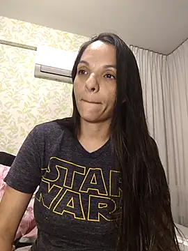 samilux5 online show from 02-18-25, 03:31