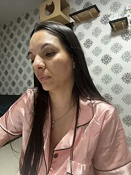 Snapshot of samilux5 chatting on 05-19-26, 02:29 samilux5 online show from 05-19-26, 02:29
