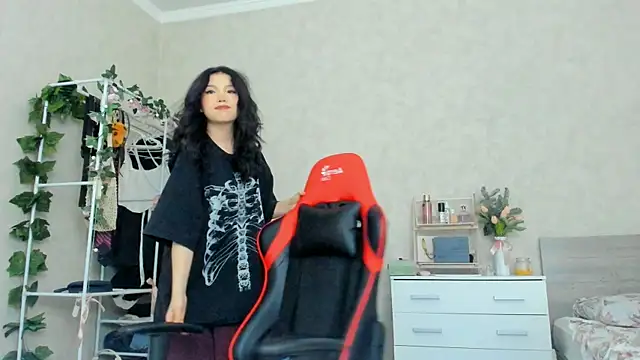 Snapshot of wastforu chatting on 02-13-25, 11:17 wastforu online show from 02-13-25, 11:17