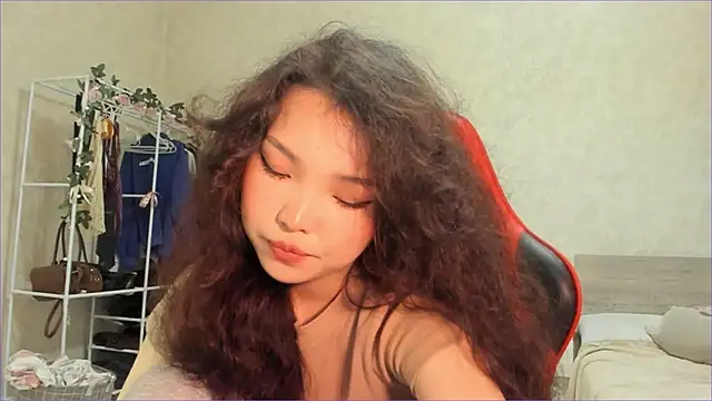 Snapshot of wastforu chatting on 02-25-26, 12:04 wastforu online show from 02-25-26, 12:04