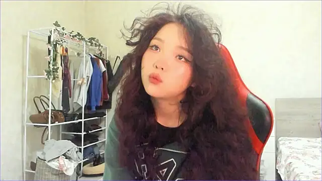 Snapshot of wastforu chatting on 03-02-26, 12:01 wastforu online show from 03-02-26, 12:01