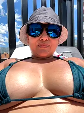 Snapshot of Victoria-Harper chatting on 09-23-25, 06:00 Victoria-Harper online show from 09-23-25, 06:00