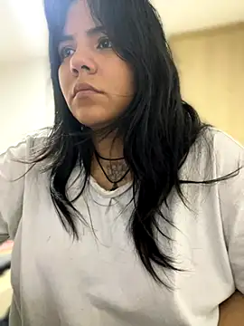 JulianaCastillo online show from 09-30-25, 09:14