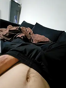 Snapshot of Nakeddriver1and-Wife chatting on 11-24-25, 02:39 Nakeddriver1and-Wife online show from 11-24-25, 02:39