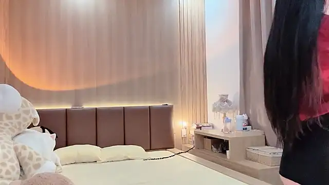 Jennie Spa online show from 11-30-25, 02:54