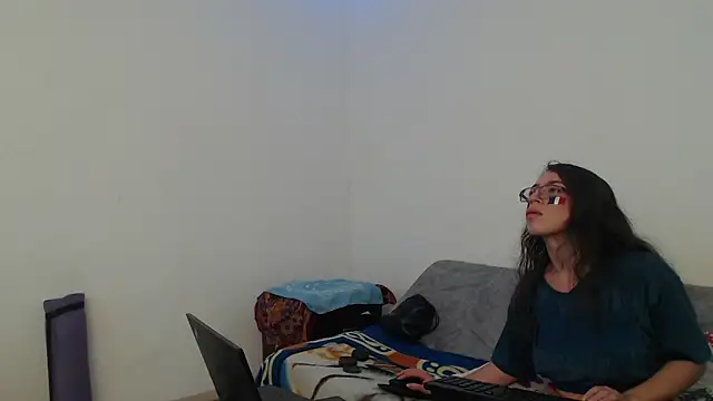 CoreAlejito online show from 06-16-26, 07:49