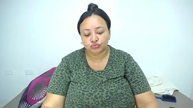 CrushOnMe  online show from 01-17-26, 12:43