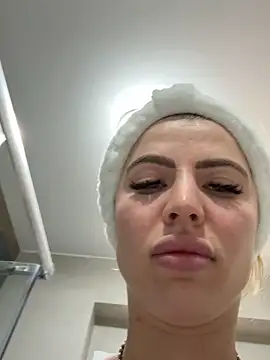 Megan Ros online show from 03-15-26, 04:18