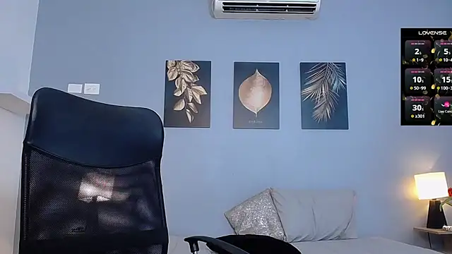 Snapshot of JasmineCampbell_ chatting on 03-12-25, 05:07 JasmineCampbell online show from 03-12-25, 05:07