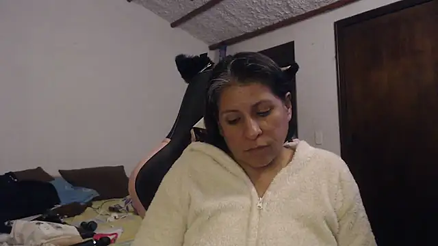 Snapshot of LucifernandaSw chatting on 05-29-26, 08:56 LucifernandaSw online show from 05-29-26, 08:56