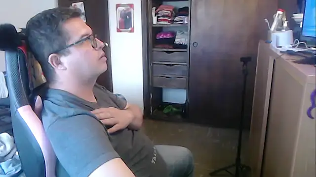 Snapshot of LucifernandaSw chatting on 07-05-26, 10:50 LucifernandaSw online show from 07-05-26, 10:50