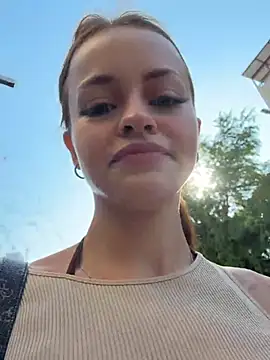 Snapshot of AngelinaTeller chatting on 02-02-26, 01:48 AngelinaTeller online show from 02-02-26, 01:48