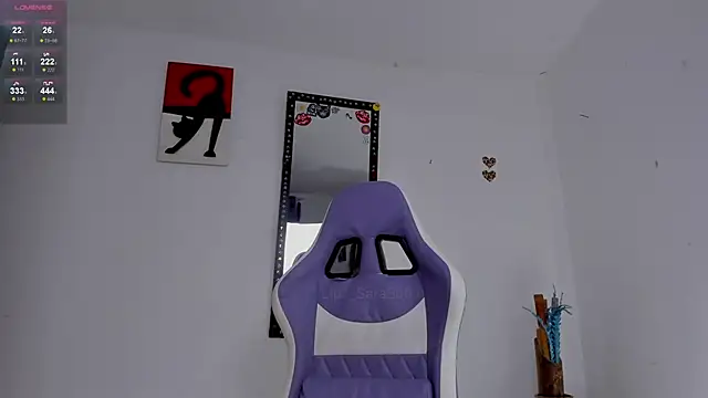 Snapshot of Lips_SaraSofia2 chatting on 12-23-24, 09:08 Lips SaraSofia2 online show from 12-23-24, 09:08