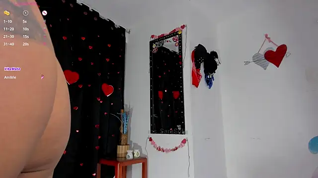 Snapshot of Lips_SaraSofia2 chatting on 02-20-25, 01:14 Lips SaraSofia2 online show from 02-20-25, 01:14