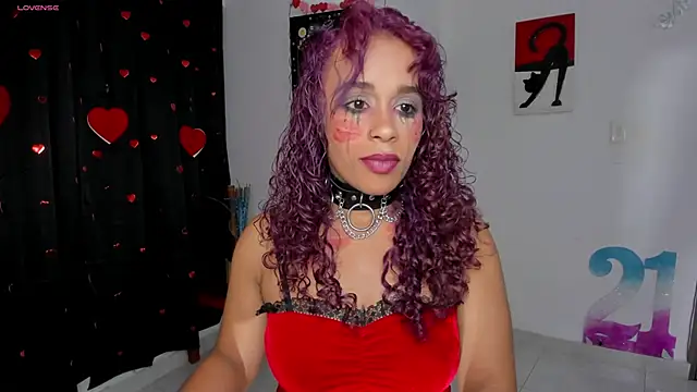 Snapshot of Lips_SaraSofia2 chatting on 02-21-25, 11:21 Lips SaraSofia2 online show from 02-21-25, 11:21