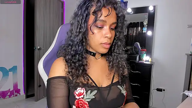 Snapshot of Lips_SaraSofia2 chatting on 03-19-25, 08:22 Lips SaraSofia2 online show from 03-19-25, 08:22