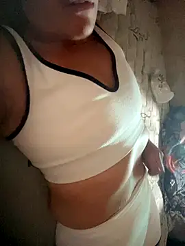 Snapshot of loiracps chatting on 09-16-25, 04:52 loiracps online show from 09-16-25, 04:52