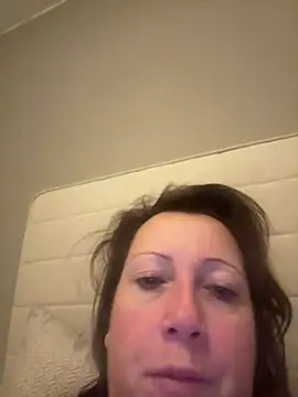 Snapshot of xsexycurvymilf chatting on 12-13-24, 06:53 xsexycurvymilf online show from 12-13-24, 06:53