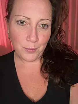 Snapshot of xsexycurvymilf chatting on 01-20-25, 02:57 xsexycurvymilf online show from 01-20-25, 02:57