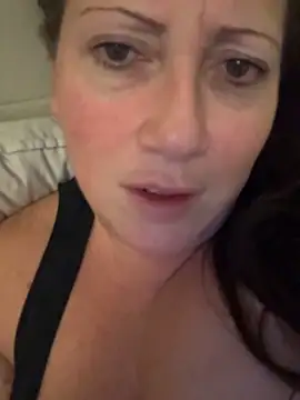 Snapshot of xsexycurvymilf chatting on 02-01-25, 07:05 xsexycurvymilf online show from 02-01-25, 07:05