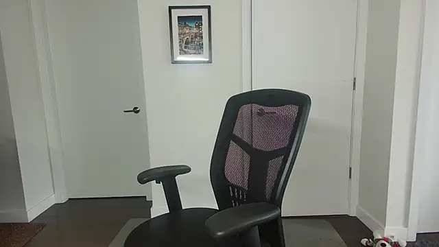 Snapshot of Beauty4AGent chatting on 09-08-25, 03:44 Beauty4AGent online show from 09-08-25, 03:44