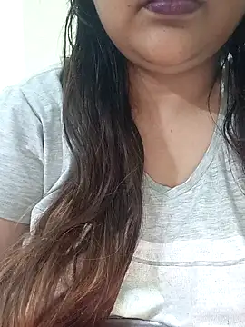 Snapshot of _Redwine_ chatting on 03-01-25, 04:54 Redwine online show from 03-01-25, 04:54