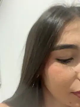 Coralinee 01 online show from 02-28-26, 12:22