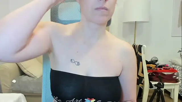 emmita69  online show from 03-15-26, 05:46