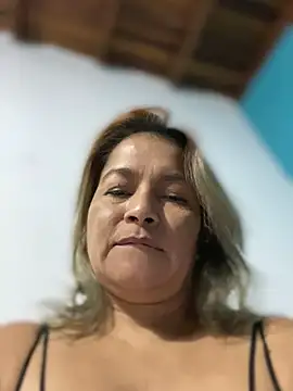 Snapshot of Jlo_69 chatting on 02-23-25, 12:19 Jlo 69 online show from 02-23-25, 12:19