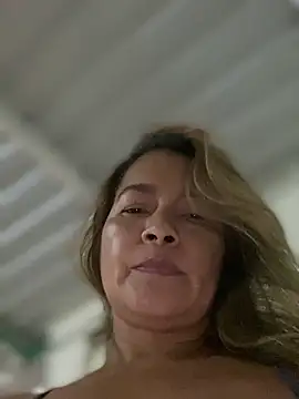 Snapshot of Jlo_69 chatting on 03-05-25, 10:54 Jlo 69 online show from 03-05-25, 10:54