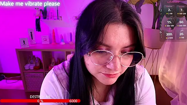 Snapshot of catha_cat chatting on 11-12-25, 06:30 catha cat online show from 11-12-25, 06:30