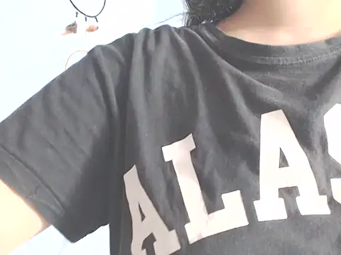 Amara18  online show from 12-20-24, 06:40