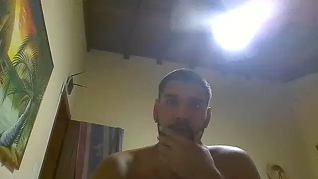 Snapshot of Luksmen chatting on 03-11-25, 10:42 Luksmen online show from 03-11-25, 10:42